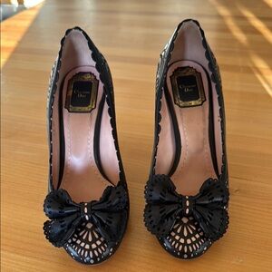 Dior Black High-Heeled Pumps with Bow